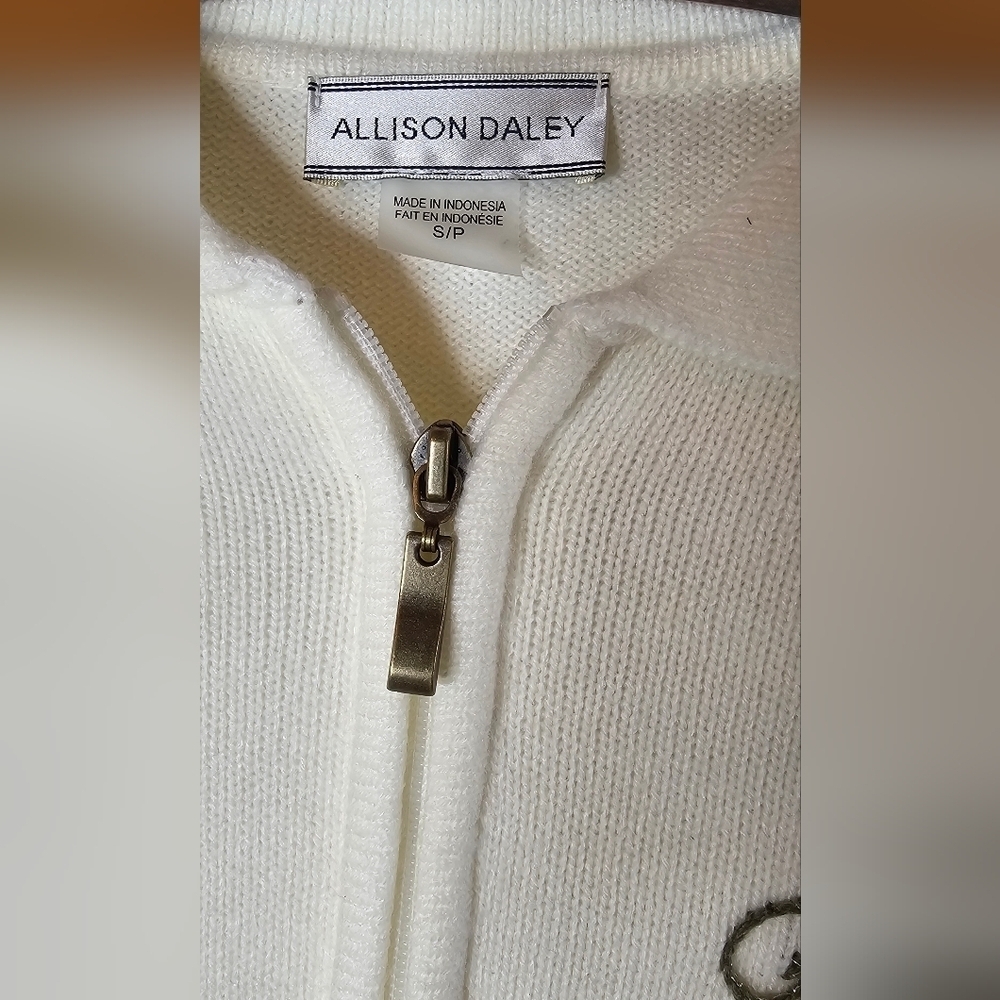 Allison Daley S Zip Cardigan Cream Sweater Red Embroidered Cardinals Rhinestones - Picture 4 of 6